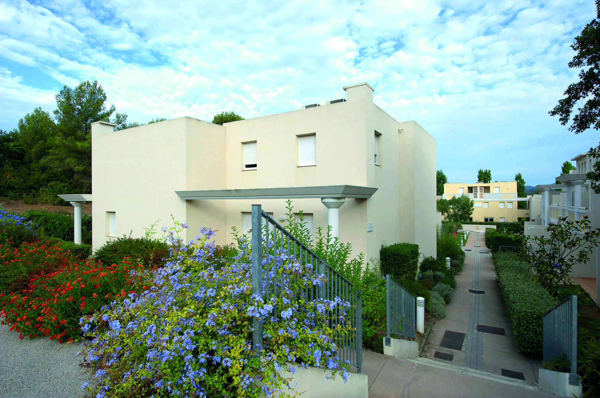 Zenitude Hotel-Residences Toulon Six Fours Six-Fours-les-Plages Exterior foto